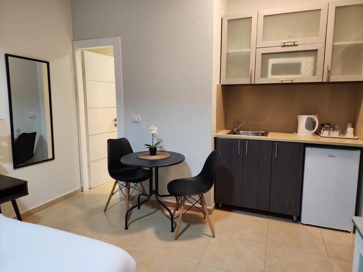 Hotel H7 Tlv *